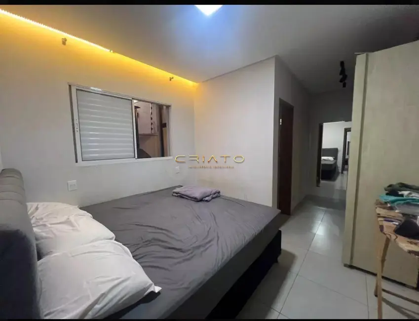 Foto 4 de Casa com 3 quartos à venda, 138m2 em Anapolis - GO