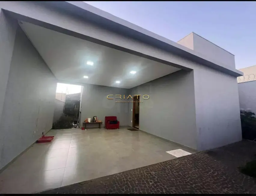 Foto 1 de Casa com 3 quartos à venda, 138m2 em Anapolis - GO