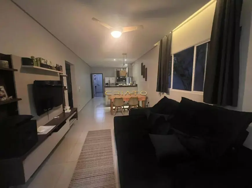 Foto 8 de Casa com 3 quartos à venda, 138m2 em Anapolis - GO