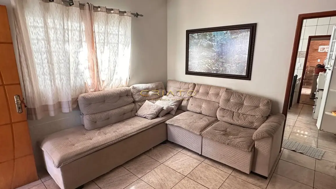 Casa com 3 quartos à venda, 110m2 em Anapolis - GO - imagem 2 Foto 2 de Casa com 3 quartos à venda, 110m2 em Anapolis - GO