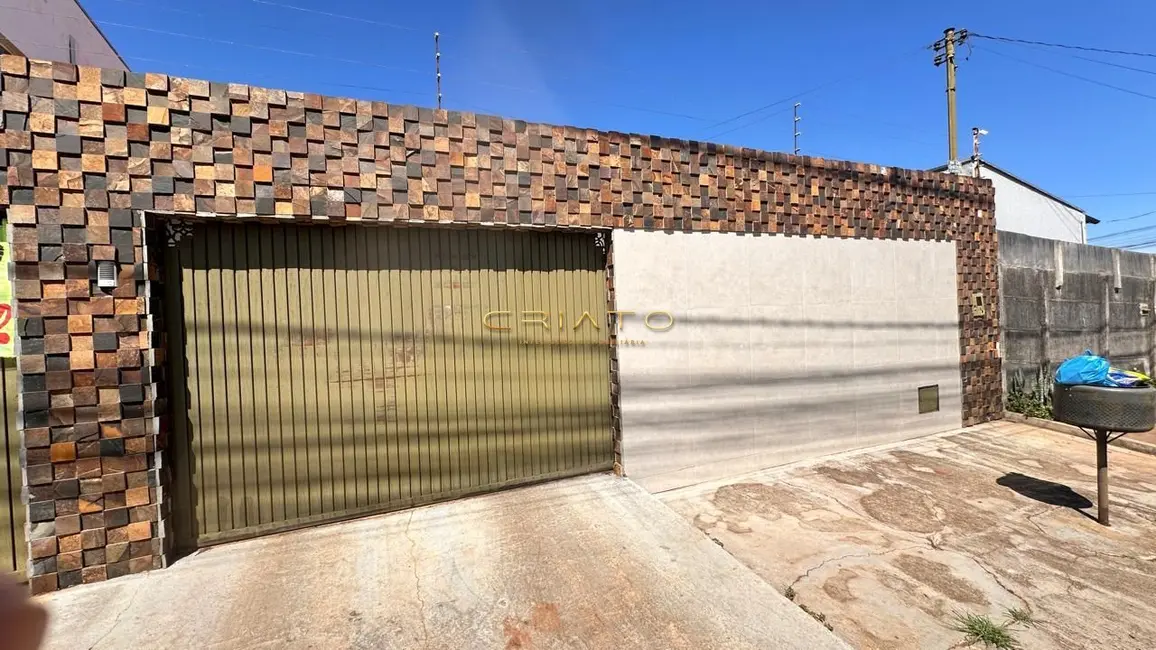 Casa com 3 quartos à venda, 110m2 em Anapolis - GO - imagem 1 Foto 1 de Casa com 3 quartos à venda, 110m2 em Anapolis - GO