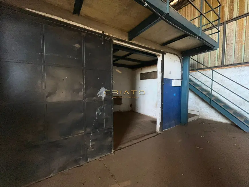 Foto 7 de Armazém / Galpão com 3 quartos para alugar, 276m2 em Jardim Arco Verde, Anapolis - GO