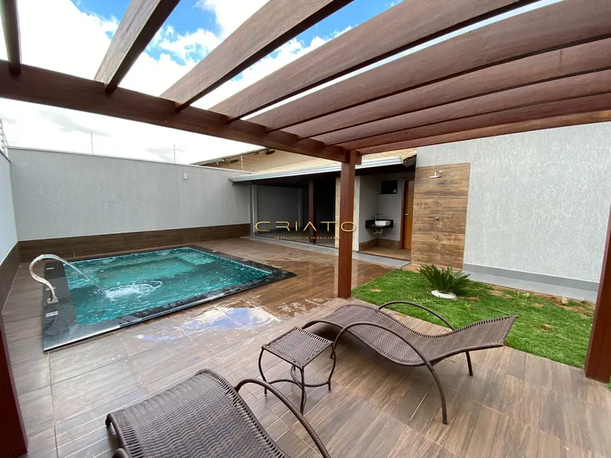 Casa com 3 quartos à venda, 190m2 em Parque dos Pirineus, Anapolis - GO - imagem 2 Foto 2 de Casa com 3 quartos à venda, 190m2 em Parque dos Pirineus, Anapolis - GO