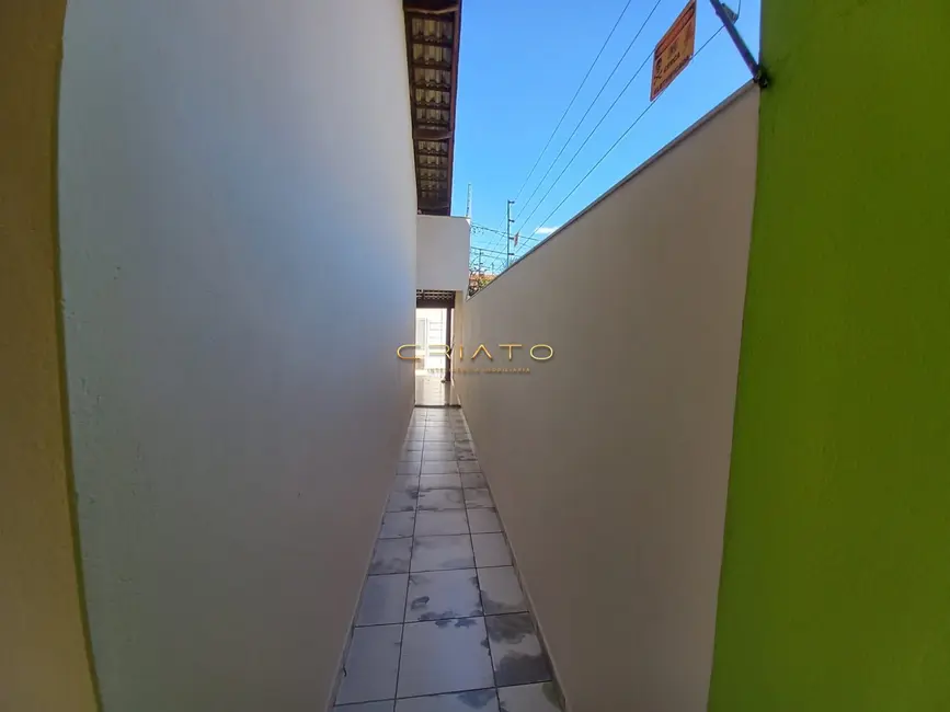 Casa com 3 quartos à venda, 18m2 em São Carlos, Anapolis - GO - imagem 9 Foto 9 de Casa com 3 quartos à venda, 18m2 em São Carlos, Anapolis - GO