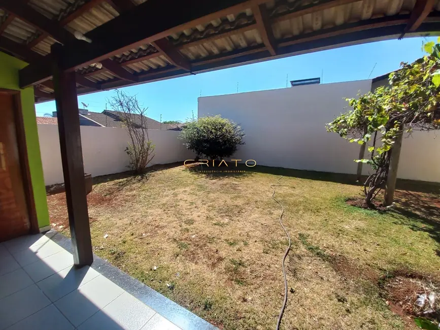 Casa com 3 quartos à venda, 18m2 em São Carlos, Anapolis - GO - imagem 5 Foto 5 de Casa com 3 quartos à venda, 18m2 em São Carlos, Anapolis - GO