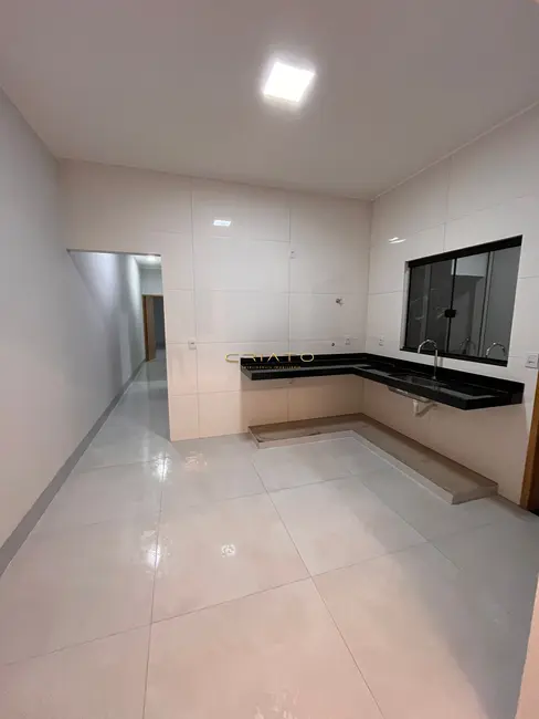 Casa com 3 quartos à venda, 105m2 em Residencial Flor do Cerrado, Anapolis - GO - imagem 8 Foto 8 de Casa com 3 quartos à venda, 105m2 em Residencial Flor do Cerrado, Anapolis - GO