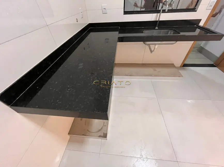 Casa com 3 quartos à venda, 105m2 em Residencial Flor do Cerrado, Anapolis - GO - imagem 3 Foto 3 de Casa com 3 quartos à venda, 105m2 em Residencial Flor do Cerrado, Anapolis - GO