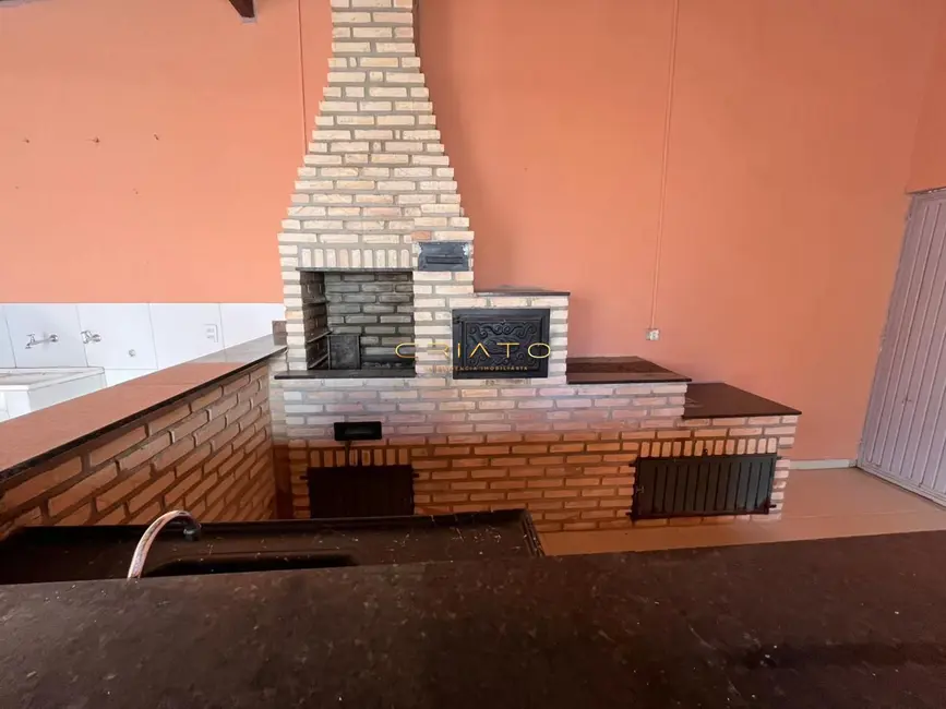 Casa com 3 quartos à venda, 155m2 em Residencial Flor do Cerrado, Anapolis - GO - imagem 7 Foto 7 de Casa com 3 quartos à venda, 155m2 em Residencial Flor do Cerrado, Anapolis - GO