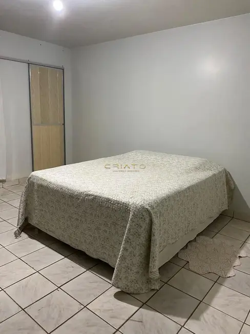 Casa com 3 quartos à venda, 200m2 em São Carlos, Anapolis - GO - imagem 9 Foto 9 de Casa com 3 quartos à venda, 200m2 em São Carlos, Anapolis - GO