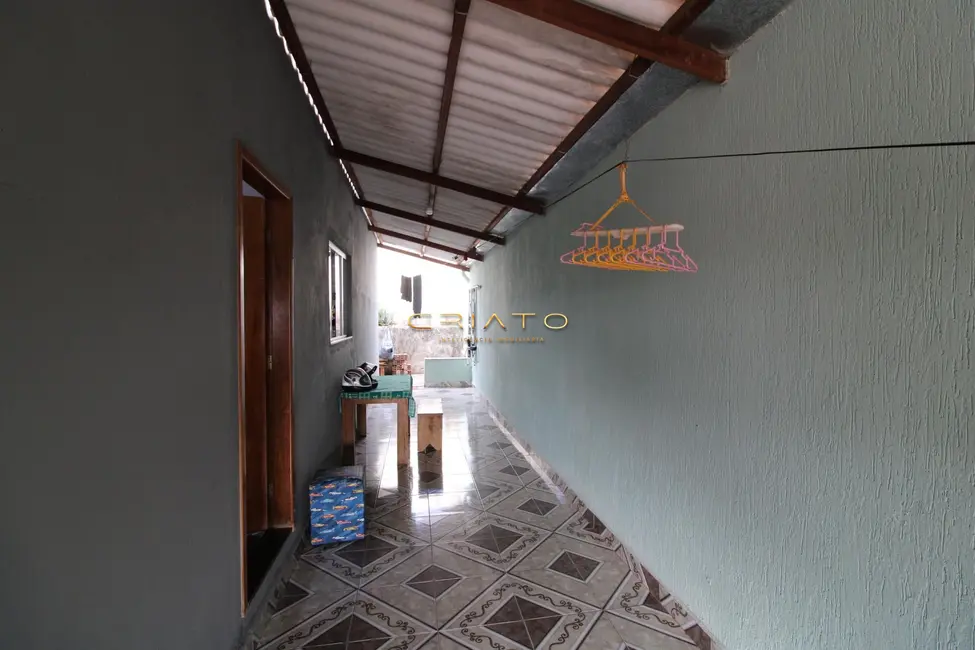 Casa com 2 quartos à venda, 150m2 em Conjunto Habitacional Vila União, Anapolis - GO - imagem 2 Foto 2 de Casa com 2 quartos à venda, 150m2 em Conjunto Habitacional Vila União, Anapolis - GO