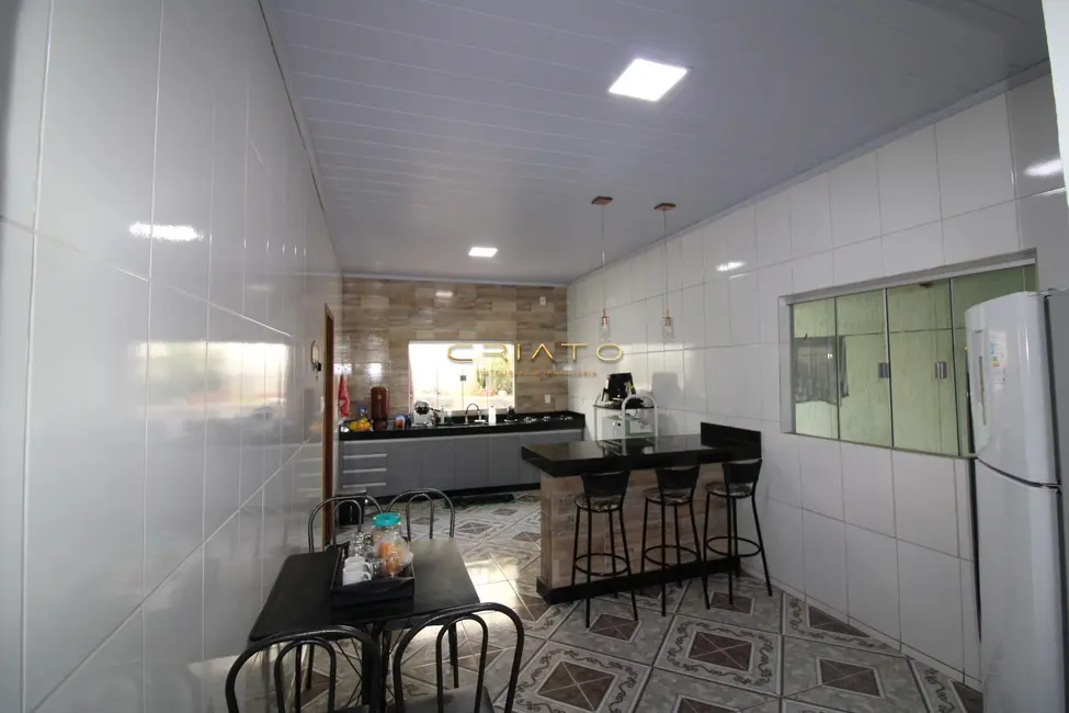 Casa com 2 quartos à venda, 150m2 em Conjunto Habitacional Vila União, Anapolis - GO - imagem 5 Foto 5 de Casa com 2 quartos à venda, 150m2 em Conjunto Habitacional Vila União, Anapolis - GO