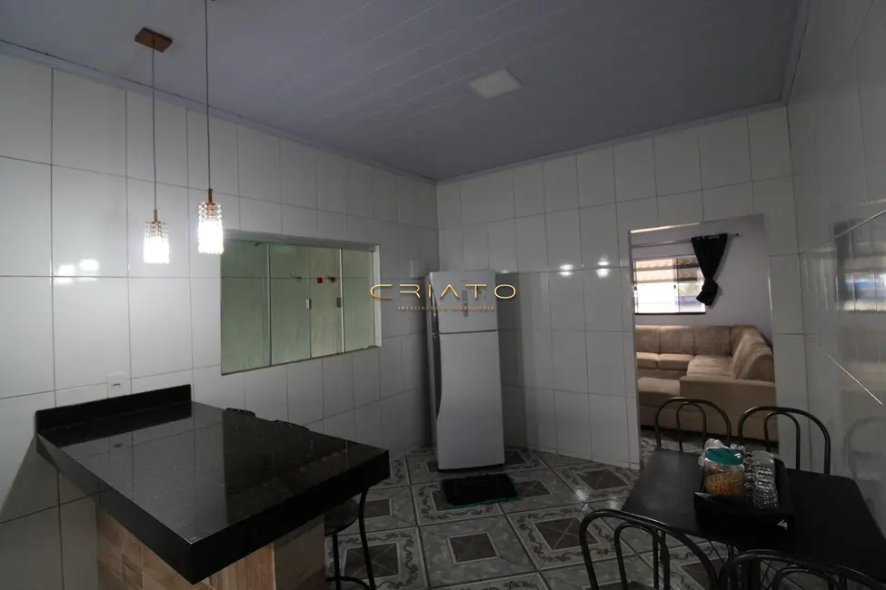 Casa com 2 quartos à venda, 150m2 em Conjunto Habitacional Vila União, Anapolis - GO - imagem 8 Foto 8 de Casa com 2 quartos à venda, 150m2 em Conjunto Habitacional Vila União, Anapolis - GO
