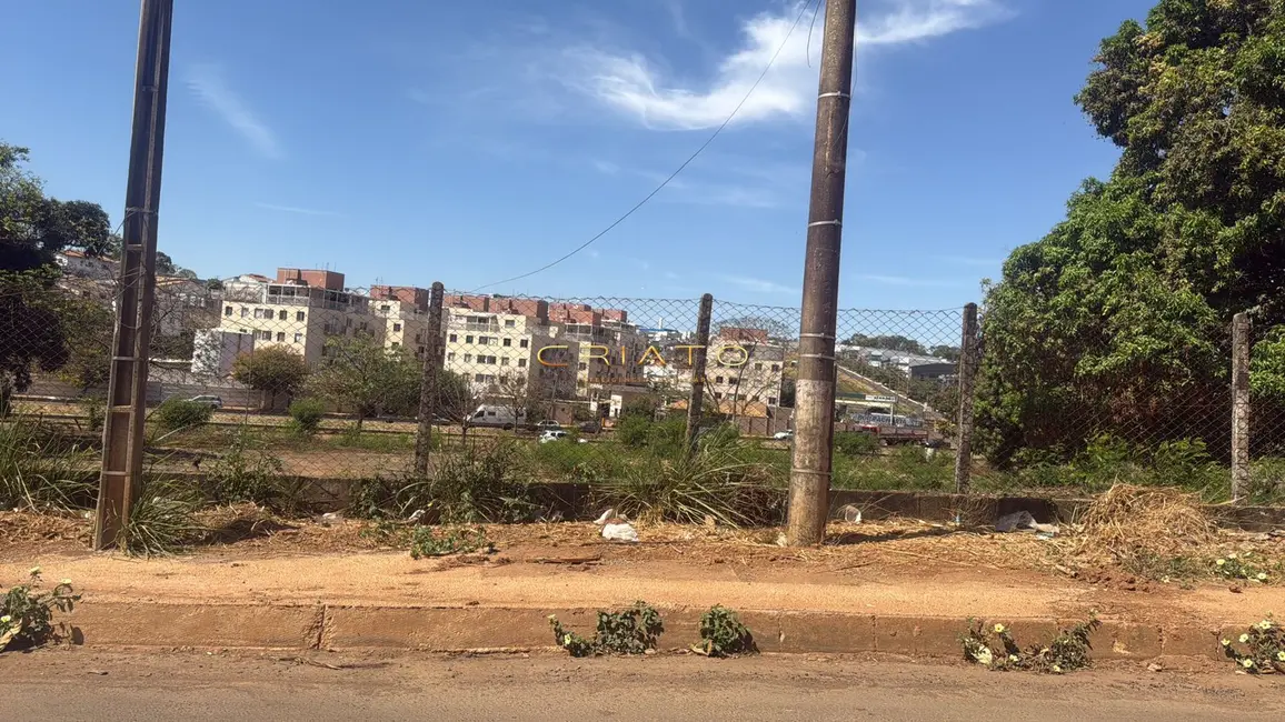 Foto 4 de Terreno / Lote à venda, 5178m2 em Jardim Nações Unidas, Anapolis - GO