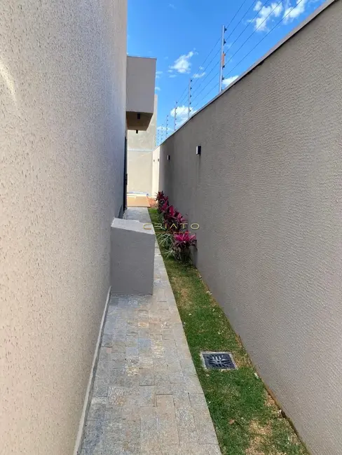 Foto 6 de Casa com 3 quartos à venda, 164m2 em Anapolis - GO