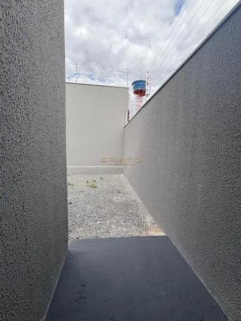 Casa com 2 quartos à venda, 100m2 em Sítios de Recreio Vale das Laranjeiras, Anapolis - GO - imagem 3 Foto 3 de Casa com 2 quartos à venda, 100m2 em Sítios de Recreio Vale das Laranjeiras, Anapolis - GO