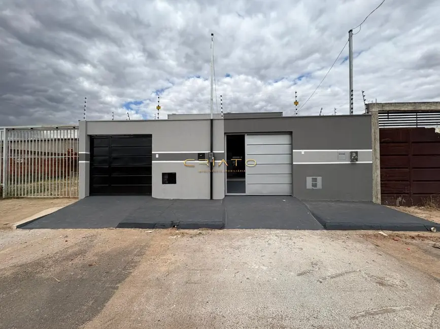 Casa com 2 quartos à venda, 100m2 em Sítios de Recreio Vale das Laranjeiras, Anapolis - GO - imagem 1 Foto 1 de Casa com 2 quartos à venda, 100m2 em Sítios de Recreio Vale das Laranjeiras, Anapolis - GO