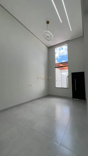 Foto 2 de Casa com 3 quartos à venda, 105m2 em Jibran El Hadj, Anapolis - GO