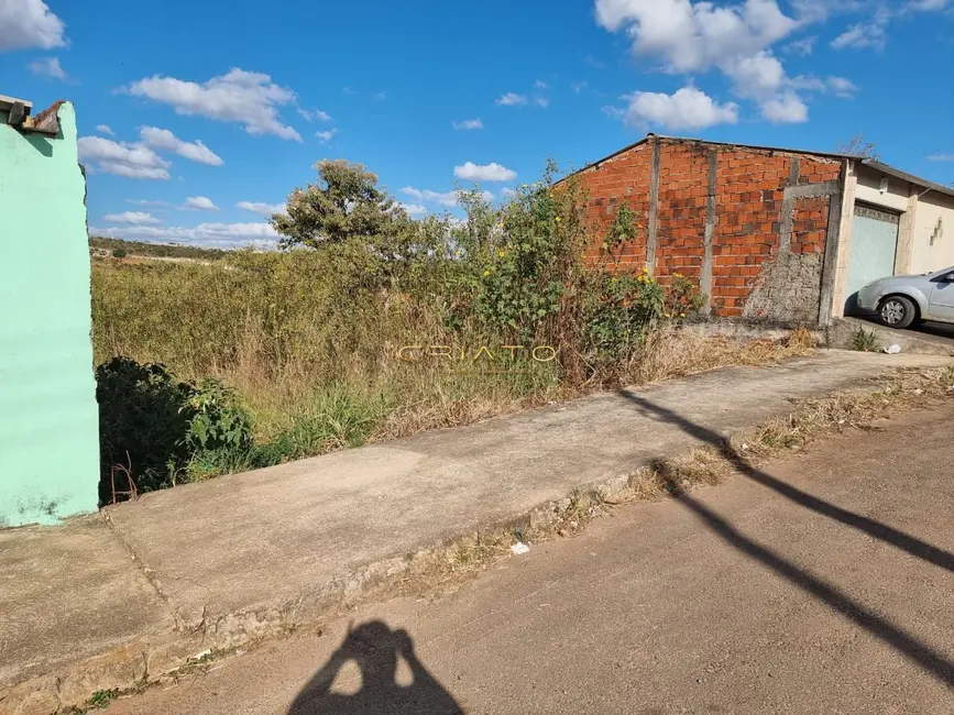 Foto 4 de Terreno / Lote à venda, 300m2 em Residencial Morumbi, Anapolis - GO