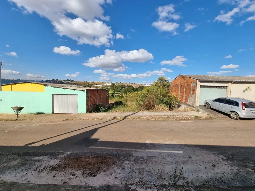Foto 1 de Terreno / Lote à venda, 300m2 em Residencial Morumbi, Anapolis - GO