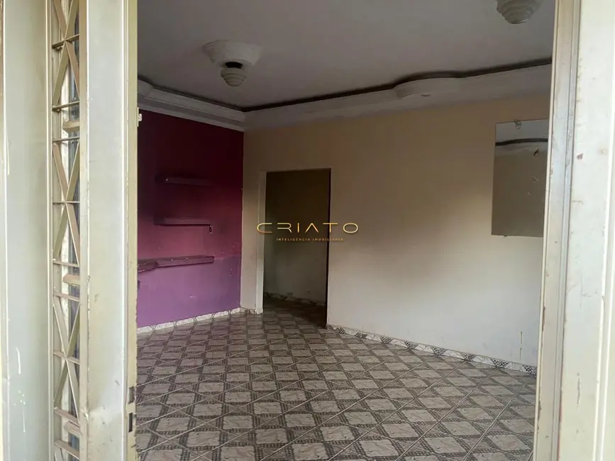 Casa com 3 quartos à venda, 100m2 em Anapolis - GO - imagem 9 Foto 9 de Casa com 3 quartos à venda, 100m2 em Anapolis - GO