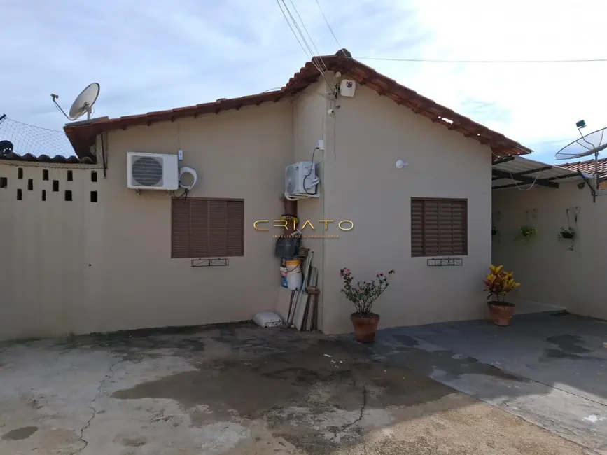 Casa com 2 quartos à venda, 70m2 em Residencial Santo Expedito, Anapolis - GO - imagem 4 Foto 4 de Casa com 2 quartos à venda, 70m2 em Residencial Santo Expedito, Anapolis - GO
