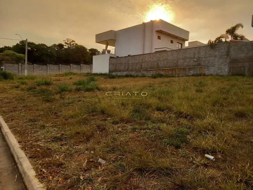 Foto 4 de Terreno / Lote à venda, 470m2 em Condomínio Residencial Grand Trianon, Anapolis - GO