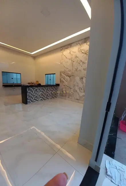 Foto 2 de Casa com 3 quartos à venda, 120m2 em Residencial Flor do Cerrado, Anapolis - GO