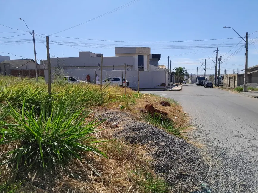 Foto 2 de Terreno / Lote à venda, 364m2 em Residencial Cerejeiras, Anapolis - GO