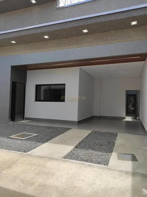 Foto 2 de Casa com 2 quartos à venda, 105m2 em Parque dos Pirineus, Anapolis - GO
