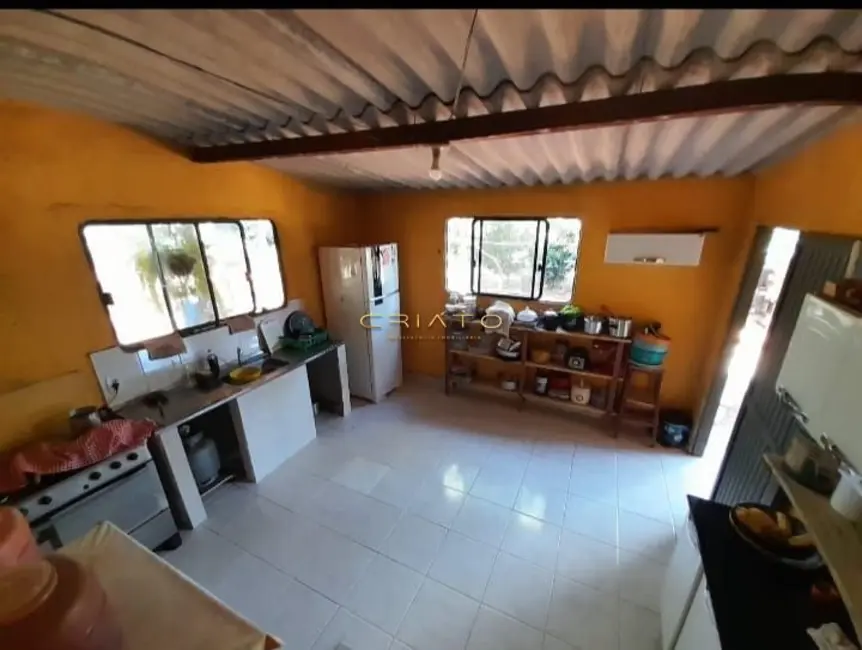 Chácara com 3 quartos à venda, 160m2 em Setor Central, Leopoldo De Bulhoes - GO - imagem 5 Foto 5 de Chácara com 3 quartos à venda, 160m2 em Setor Central, Leopoldo De Bulhoes - GO