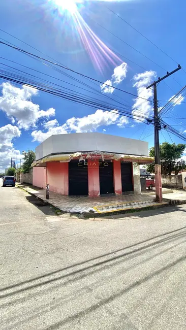 Sala Comercial com 1 quarto à venda, 215m2 em Maracanã, Anapolis - GO - imagem 2 Foto 2 de Sala Comercial com 1 quarto à venda, 215m2 em Maracanã, Anapolis - GO