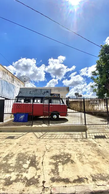 Sala Comercial com 1 quarto à venda, 215m2 em Maracanã, Anapolis - GO - imagem 3 Foto 3 de Sala Comercial com 1 quarto à venda, 215m2 em Maracanã, Anapolis - GO