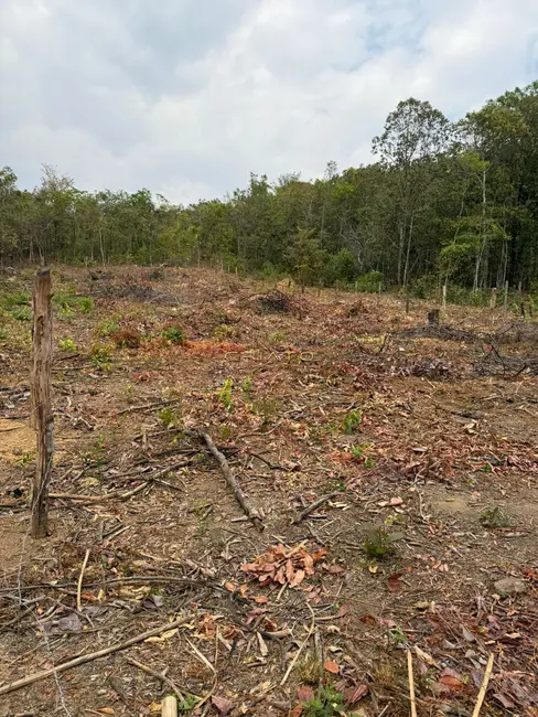 Foto 2 de Terreno / Lote à venda, 1221m2 em Pirenopolis - GO