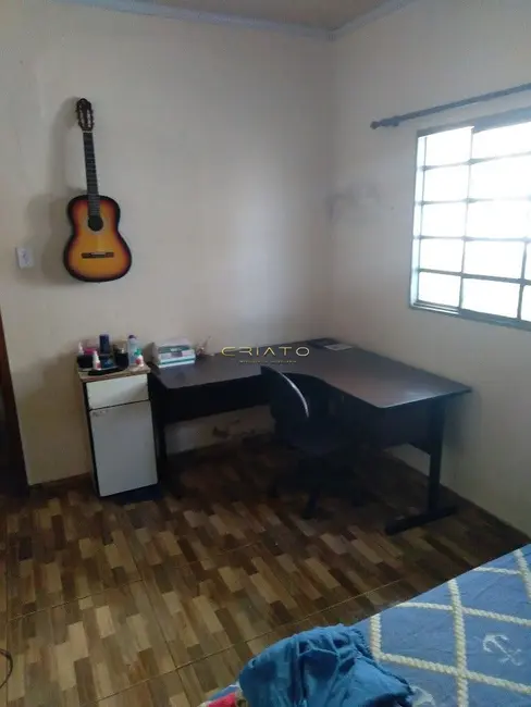Casa com 3 quartos à venda, 200m2 em JK Setor Oeste, Anapolis - GO - imagem 9 Foto 9 de Casa com 3 quartos à venda, 200m2 em JK Setor Oeste, Anapolis - GO