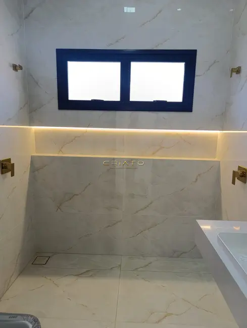 Casa com 3 quartos à venda, 234m2 em Condomínio Terras Alpha Anápolis, Anapolis - GO - imagem 8 Foto 8 de Casa com 3 quartos à venda, 234m2 em Condomínio Terras Alpha Anápolis, Anapolis - GO