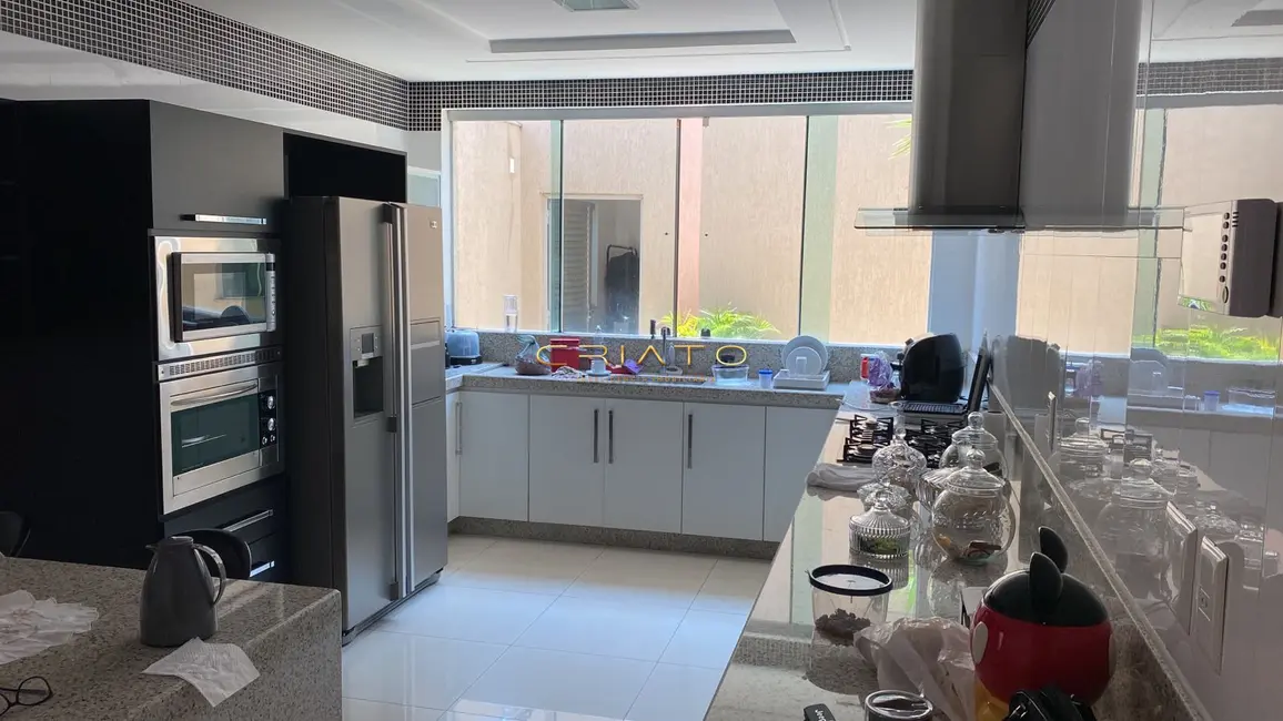 Sobrado com 4 quartos à venda, 405m2 em Anápolis City, Anapolis - GO - imagem 5 Foto 5 de Sobrado com 4 quartos à venda, 405m2 em Anápolis City, Anapolis - GO