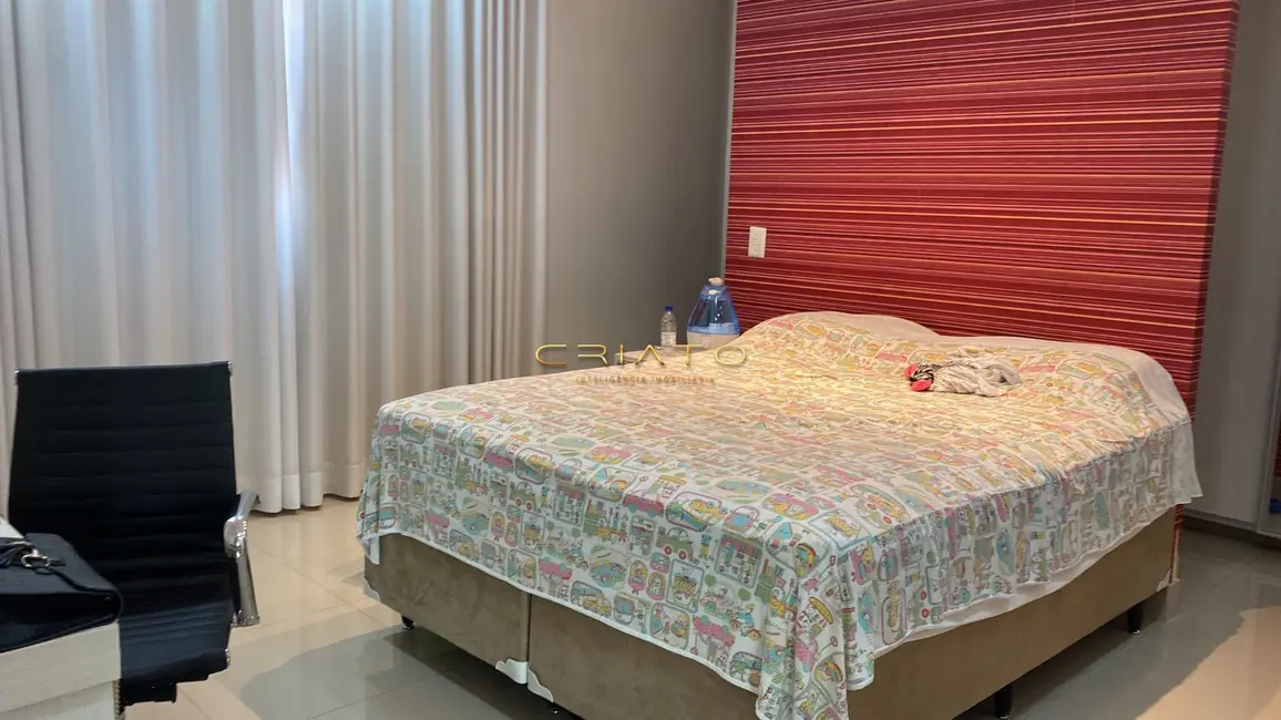 Sobrado com 4 quartos à venda, 405m2 em Anápolis City, Anapolis - GO - imagem 9 Foto 9 de Sobrado com 4 quartos à venda, 405m2 em Anápolis City, Anapolis - GO