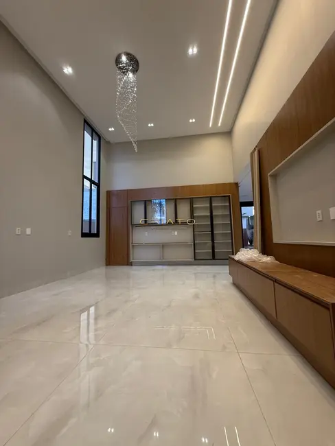 Foto 5 de Casa de Condomínio com 3 quartos à venda, 210m2 em Anapolis - GO