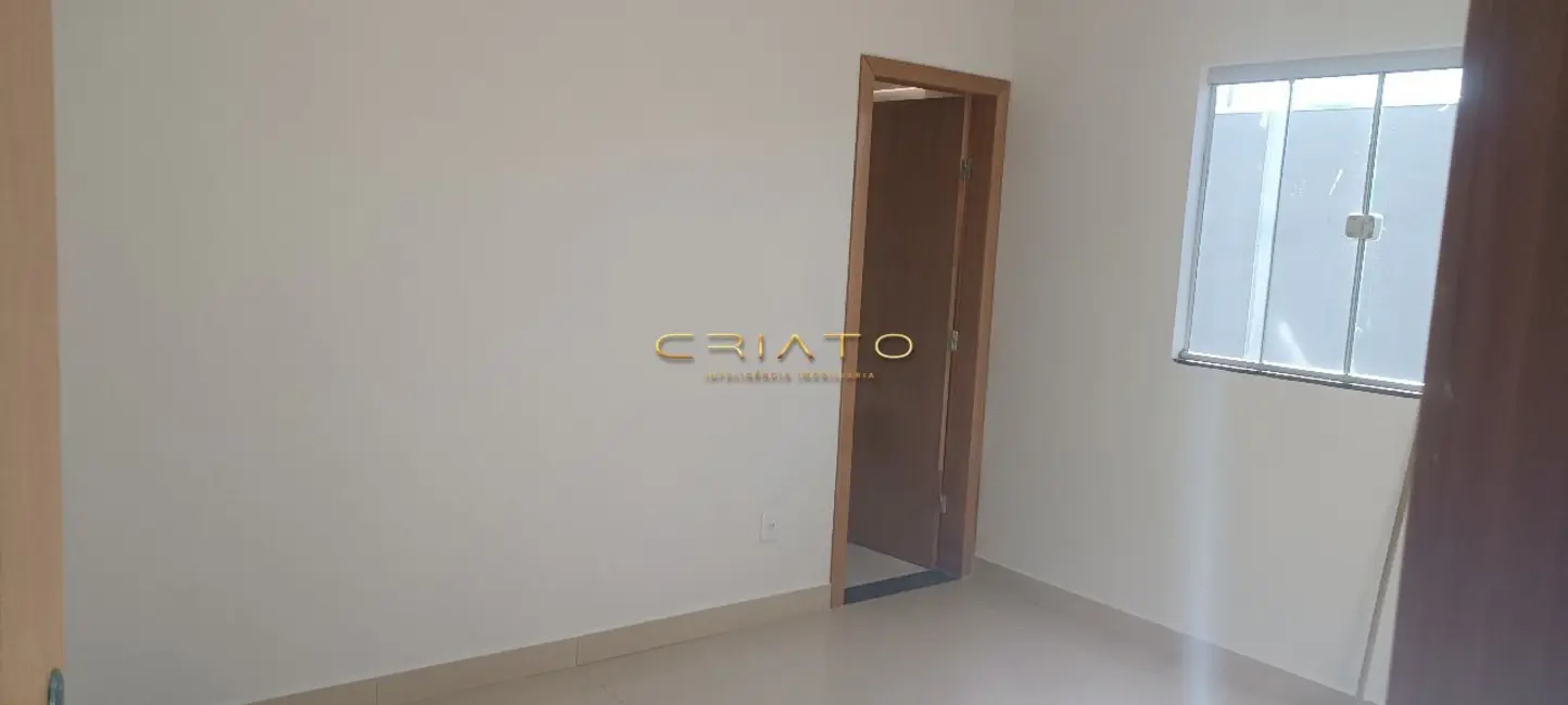 Foto 4 de Casa com 3 quartos à venda, 105m2 em Residencial Flor do Cerrado, Anapolis - GO