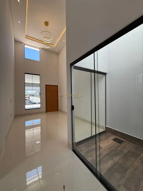 Casa com 3 quartos à venda, 124m2 em Vila Miguel Jorge, Anapolis - GO - imagem 3 Foto 3 de Casa com 3 quartos à venda, 124m2 em Vila Miguel Jorge, Anapolis - GO