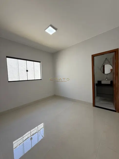 Casa com 3 quartos à venda, 124m2 em Vila Miguel Jorge, Anapolis - GO - imagem 9 Foto 9 de Casa com 3 quartos à venda, 124m2 em Vila Miguel Jorge, Anapolis - GO