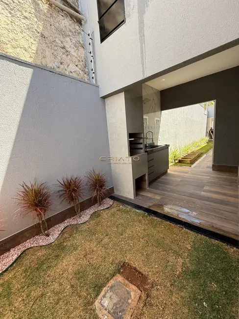 Casa com 3 quartos à venda, 124m2 em Vila Miguel Jorge, Anapolis - GO - imagem 6 Foto 6 de Casa com 3 quartos à venda, 124m2 em Vila Miguel Jorge, Anapolis - GO