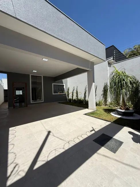 Casa com 3 quartos à venda, 119m2 em Vila Miguel Jorge, Anapolis - GO - imagem 3 Foto 3 de Casa com 3 quartos à venda, 119m2 em Vila Miguel Jorge, Anapolis - GO