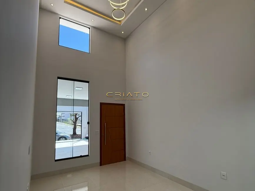 Casa com 3 quartos à venda, 119m2 em Vila Miguel Jorge, Anapolis - GO - imagem 5 Foto 5 de Casa com 3 quartos à venda, 119m2 em Vila Miguel Jorge, Anapolis - GO