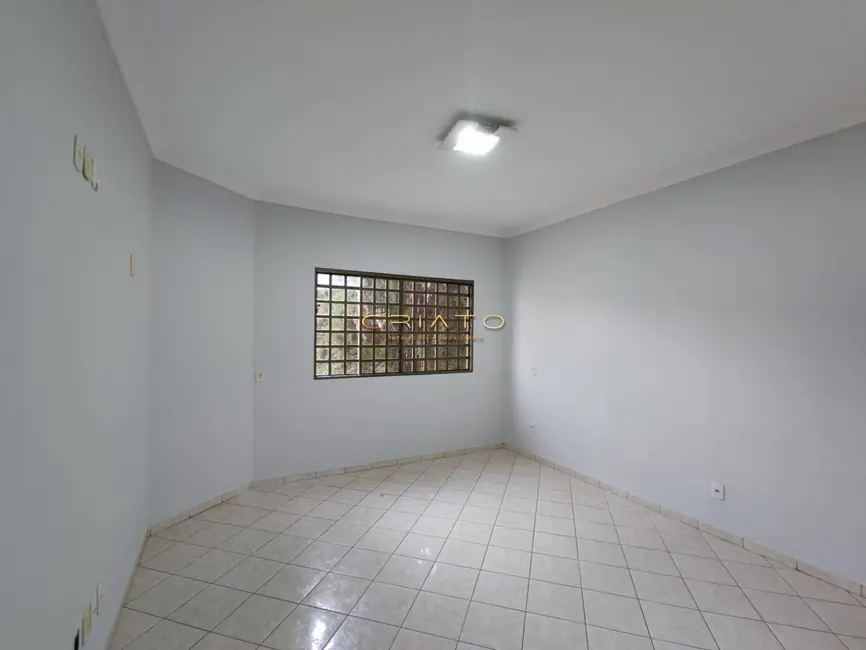 Casa com 3 quartos à venda, 149m2 em Jardim Ana Paula, Anapolis - GO - imagem 5 Foto 5 de Casa com 3 quartos à venda, 149m2 em Jardim Ana Paula, Anapolis - GO