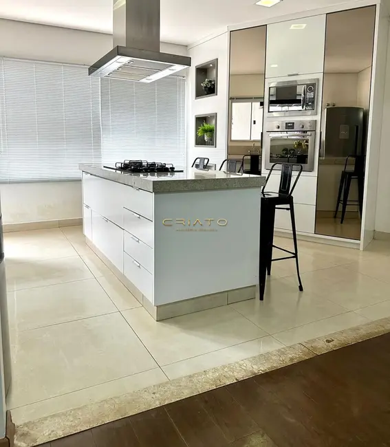 Foto 5 de Casa com 3 quartos à venda, 142m2 em Vila Miguel Jorge, Anapolis - GO