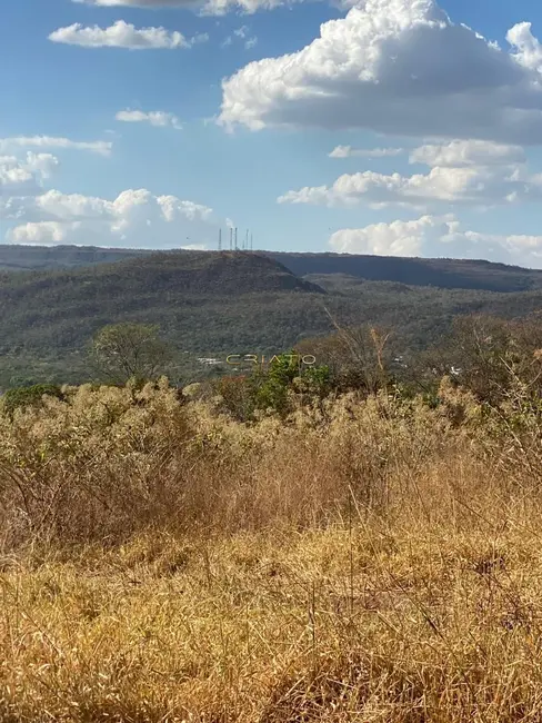 Foto 1 de Terreno / Lote à venda, 1670m2 em Centro, Pirenopolis - GO