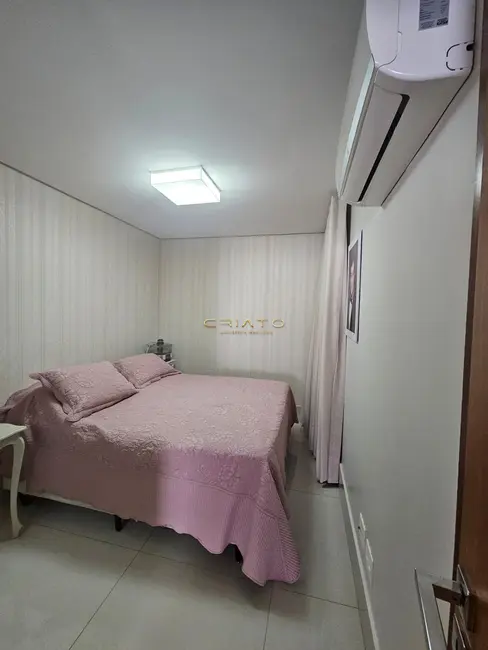 Apartamento com 3 quartos à venda, 124m2 em Setor Bueno, Goiania - GO - imagem 9 Foto 9 de Apartamento com 3 quartos à venda, 124m2 em Setor Bueno, Goiania - GO