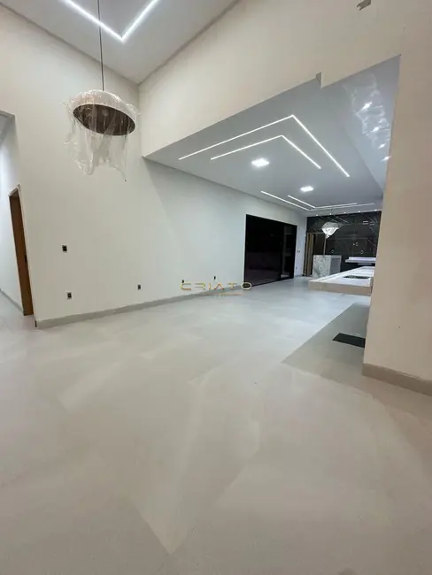 Chácara com 3 quartos à venda, 2200m2 em Estância Vale das Brisas, Anapolis - GO - imagem 6 Foto 6 de Chácara com 3 quartos à venda, 2200m2 em Estância Vale das Brisas, Anapolis - GO