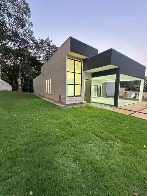 Chácara com 3 quartos à venda, 2200m2 em Estância Vale das Brisas, Anapolis - GO - imagem 1 Foto 1 de Chácara com 3 quartos à venda, 2200m2 em Estância Vale das Brisas, Anapolis - GO